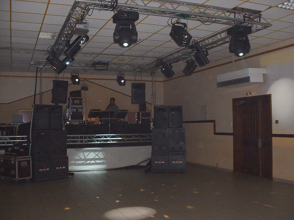 DSCF0012.jpg